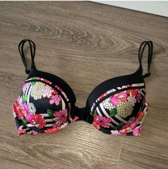 Victoria's Secret Floral Print Very Sexy Push Up Padded Bra Size 32C - Picture 1 of 4
